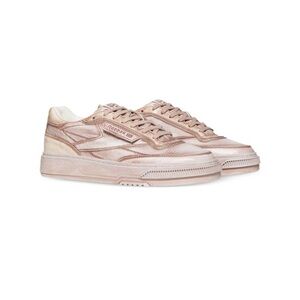 Reebok Sneakers in mauve dust, W size 6.5